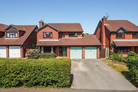 4 bedroom detached house for sale, Sutton Passeys Crescent, Nottingham NG8