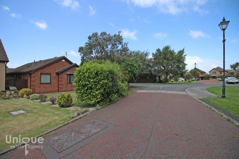 2 bedroom bungalow for sale, The Chase,  Thornton-Cleveleys, FY5