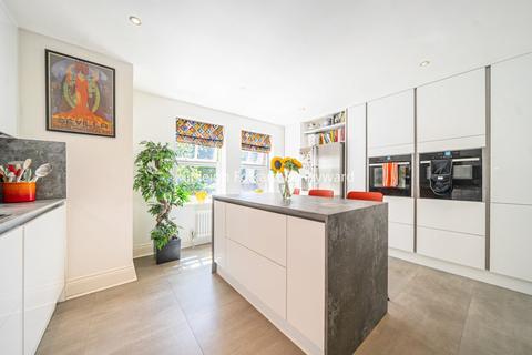 2 bedroom flat for sale, Park Road, Bromley, BR1