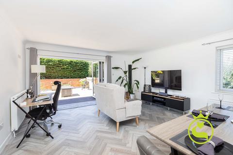 2 bedroom ground floor flat for sale, Belle Vue Road, Poole BH14
