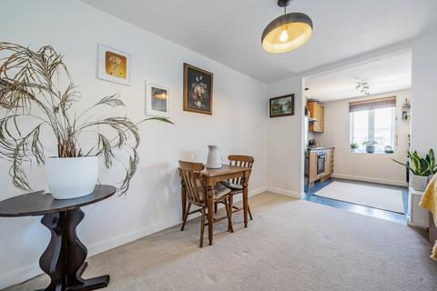 166 Alnesbourn Crescent, Ipswich, IP3 9GD