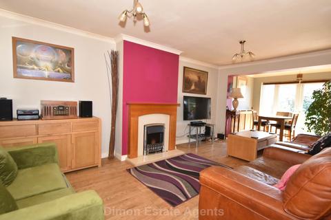 2 bedroom semi-detached bungalow for sale, Clyde Court, Gosport