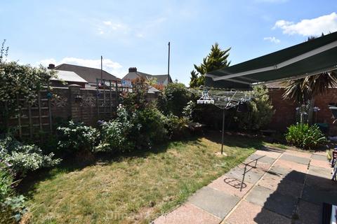 2 bedroom semi-detached bungalow for sale, Clyde Court, Gosport