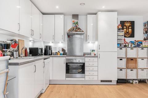 1 bedroom apartment for sale, at Broome Way, Southwark, London SE5