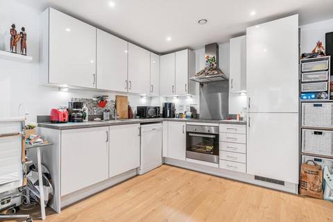 1 bedroom apartment for sale, at Broome Way, Southwark, London SE5