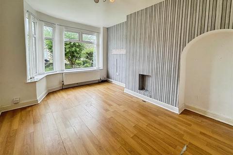 3 bedroom terraced house for sale, Larch Hill Crescent, Bradford BD6