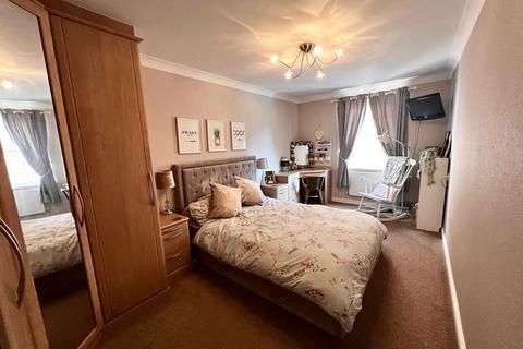 1 bedroom flat for sale, Bandy Fields Place, Salford, M7
