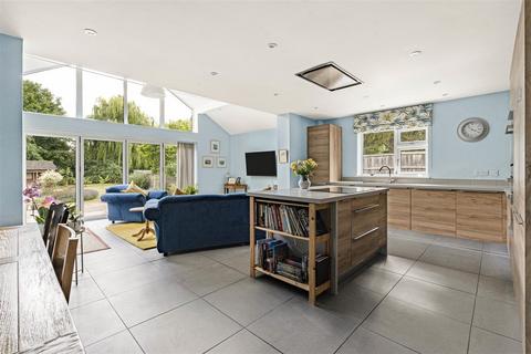 4 bedroom detached bungalow for sale, The Endway, Steeple Bumpstead CB9