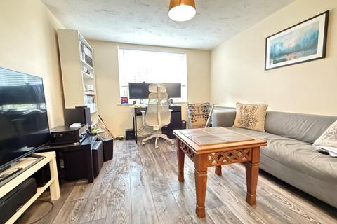 1 bedroom apartment for sale, Hirondelle Close, Northampton NN5
