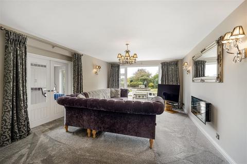 5 bedroom detached house for sale, Merrybent, Darlington