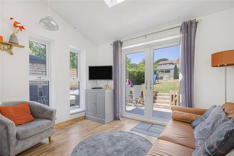 26 Shoreham Way, Bromley, BR2 7PU