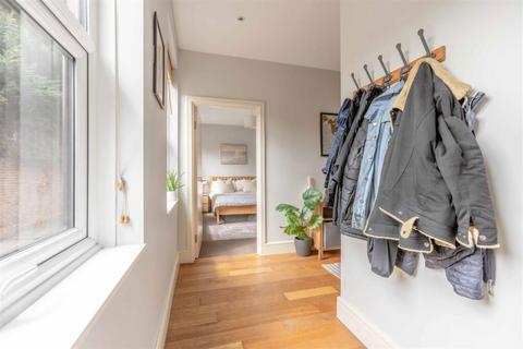2 bedroom apartment for sale, Clewer Hill Road, Windsor, Berkshire, SL4 4FN