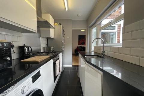 3 bedroom terraced house to rent, Collingwood Road, Coventry CV5