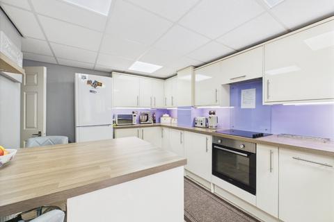 3 bedroom terraced house for sale, Downham Way, Bromley BR1