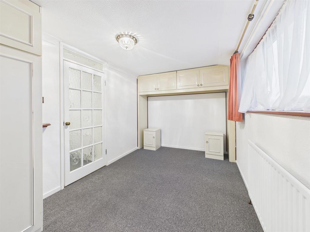 CAM05080 G0-PR0215-STILL002.jpg