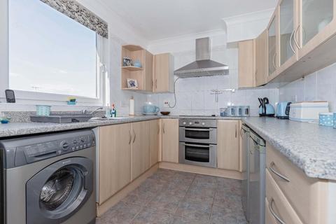 2 bedroom flat for sale, Brighton Road, Lancing