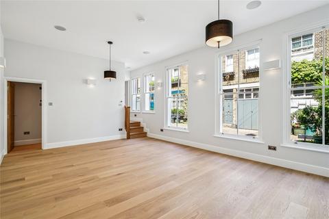 3 bedroom mews to rent, Farnell Mews, London, SW5