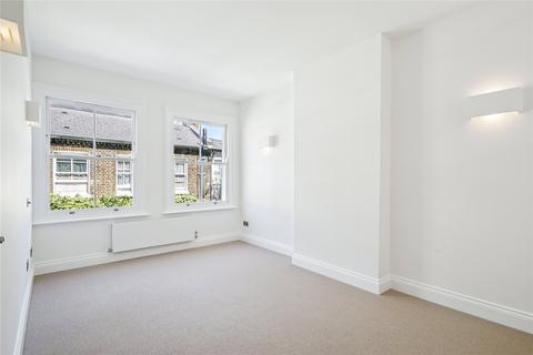 3 bedroom mews to rent, Farnell Mews, London, SW5