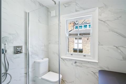 3 bedroom mews to rent, Farnell Mews, London, SW5