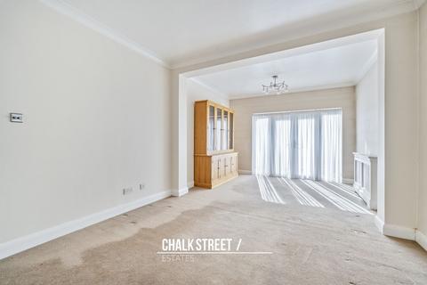 undefined, Elmhurst Drive, Hornchurch, RM11