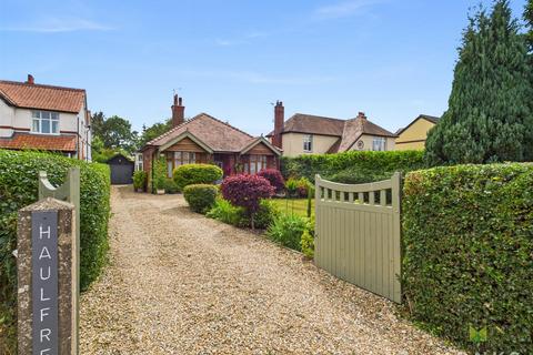 3 bedroom detached bungalow for sale, Whittington Road, Gobowen, Oswestry