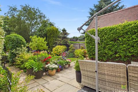 3 bedroom detached bungalow for sale, Whittington Road, Gobowen, Oswestry