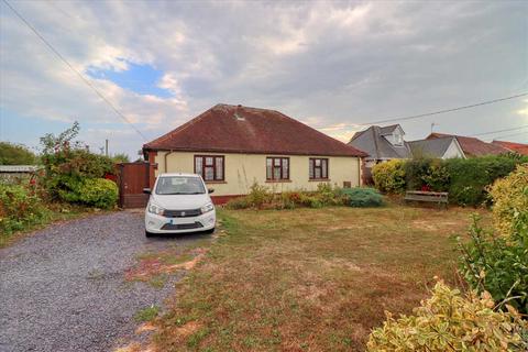 3 bedroom bungalow for sale, Little Clacton CO16