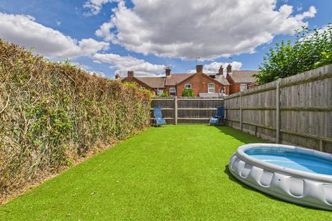 38 Alexandra Road, Basingstoke, RG21 7RQ