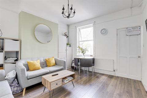undefined, Waldeck Road, Carrington NG5