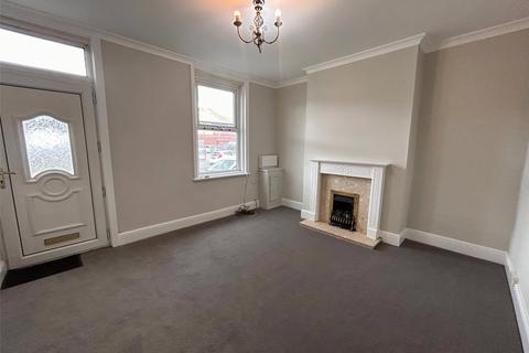 2 bedroom terraced house to rent, Wakefield Road, Ossett, Wakefield, WF5