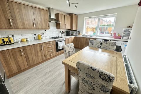 undefined, Willow Road, Thornton FY5