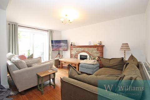 3 bedroom detached house for sale, Pitt Street, Ryde