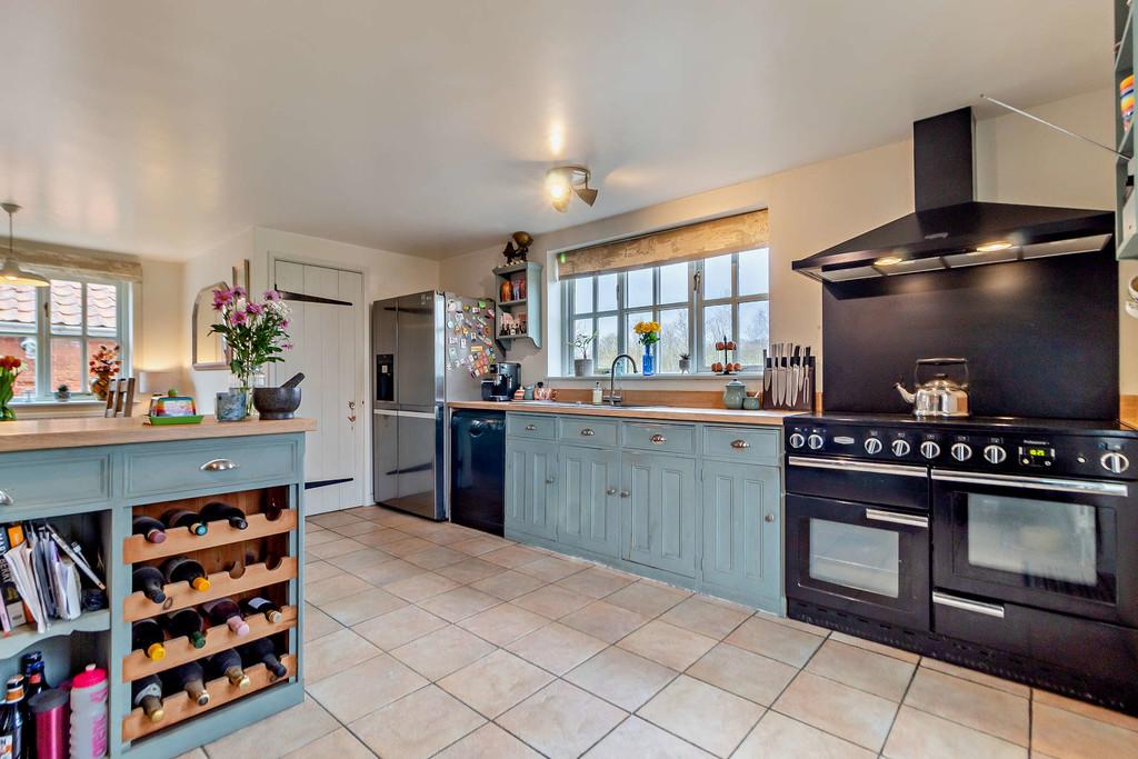 8637609-interior18-800