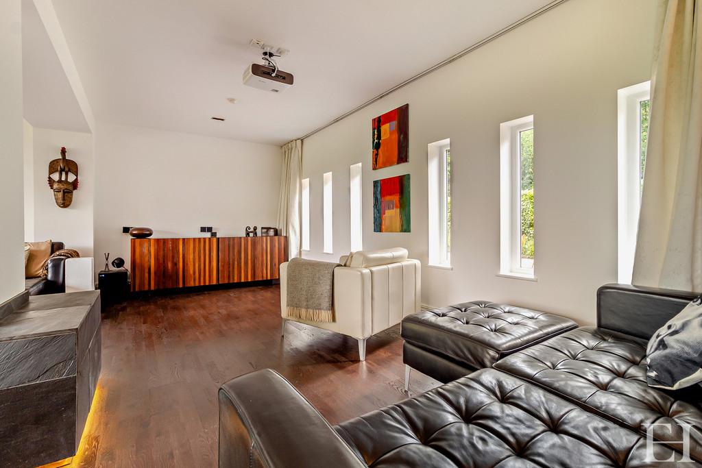 8605532-interior WM37-800