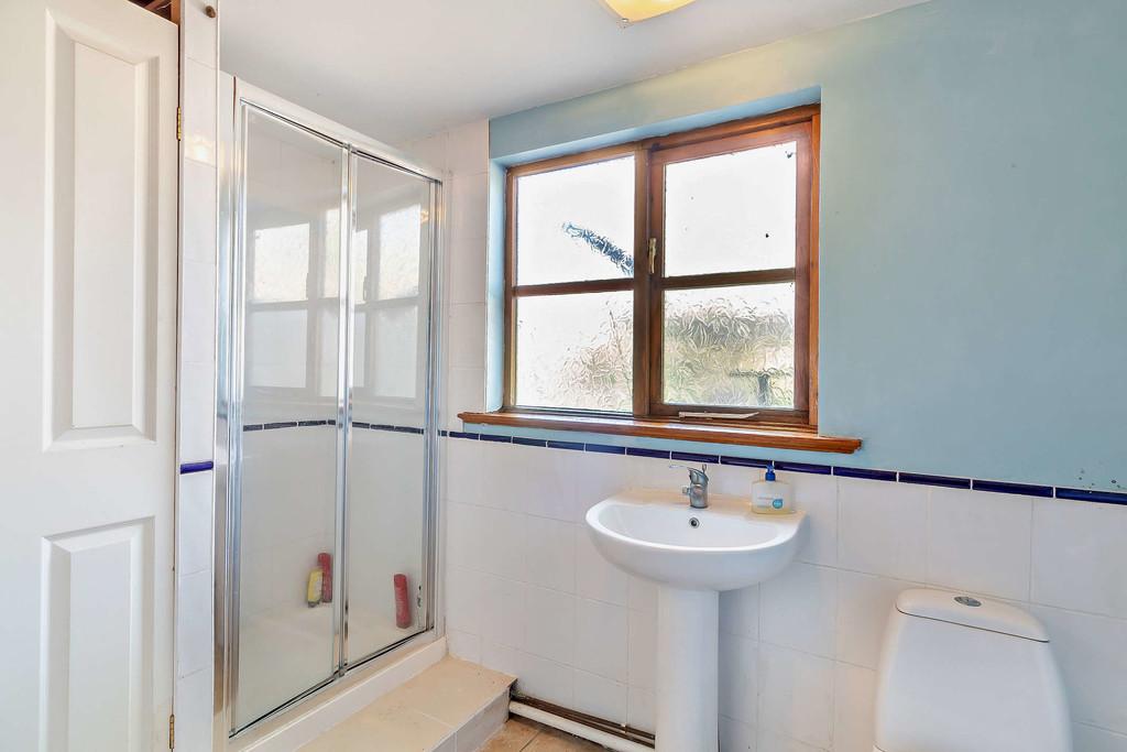 8646346-interior24-800