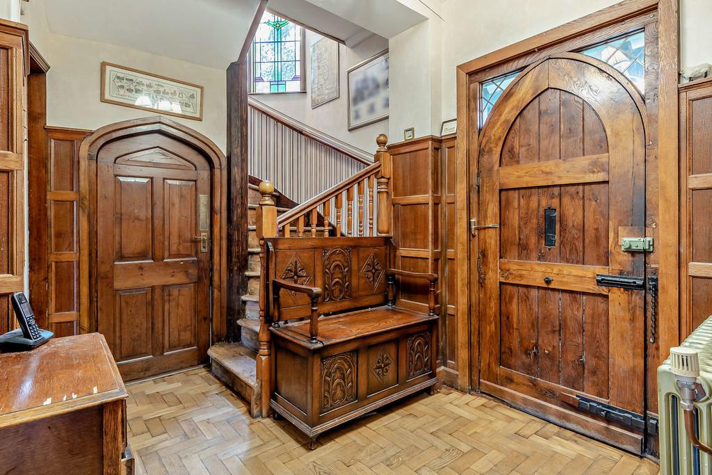 8646346-interior03-800