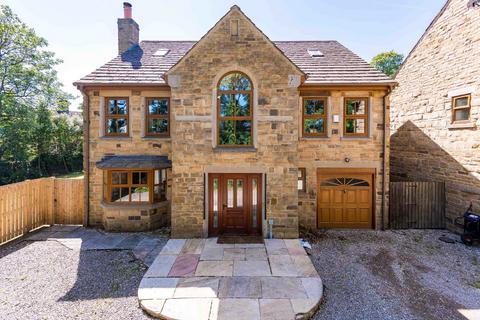 7 bedroom detached house for sale, Southroyd Gardens, Pudsey, West Yorkshire, LS28