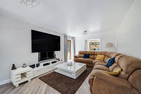 undefined, Southroyd Gardens, Pudsey, West Yorkshire, LS28