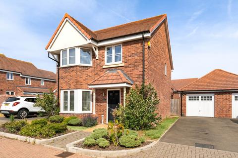 4 bedroom detached house for sale, Muir Gate, Bracknell RG42