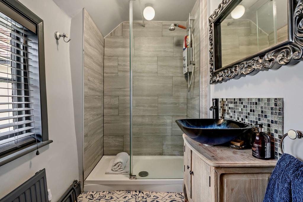 8598428-interior20-800