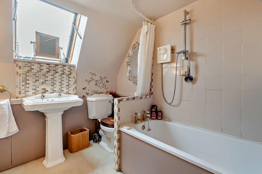 8598428-interior23-800