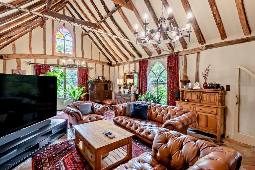 8598428-interior17-800