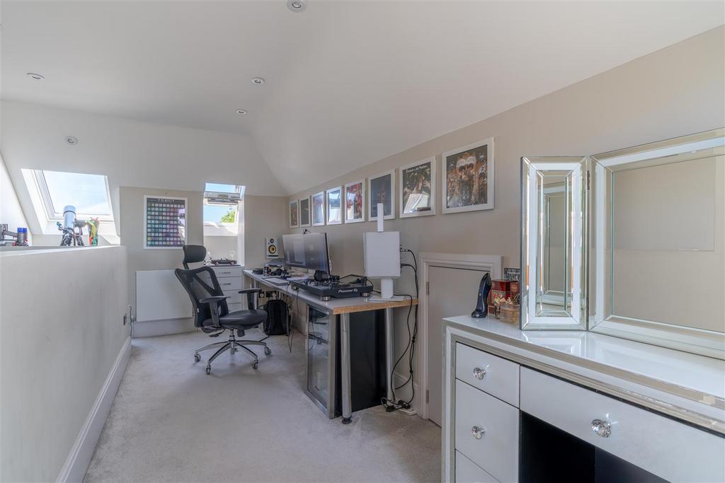 Second Floor Landing/Study