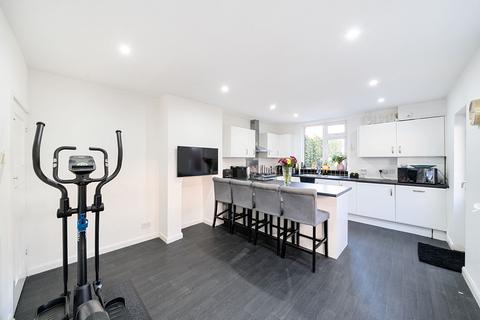 46 Cromwell Road, Caterham, CR3 5JA