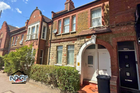 2 bedroom flat for sale, Lea Bridge Road, London, E10