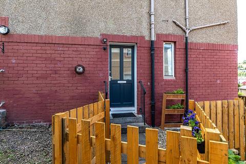 2 bedroom ground floor flat for sale, 32 Bountrees, Jedburgh TD8 6EY