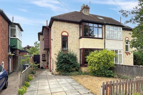 35 Lovell Road, Cambridge, CB4 2QN
