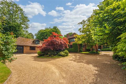 6 bedroom detached house for sale, Newlands Avenue, Radlett, Hertfordshire, WD7