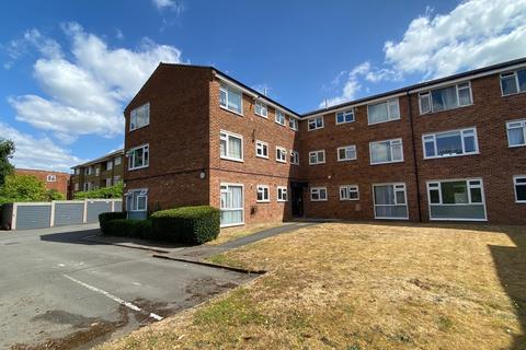 2 bedroom flat for sale, Oaklands Road, Bromley BR1