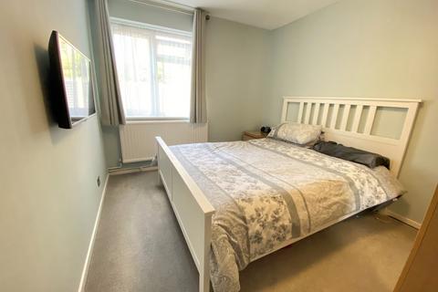 2 bedroom flat for sale, Oaklands Road, Bromley BR1